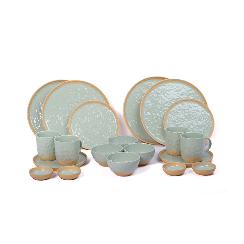 DINNER SET