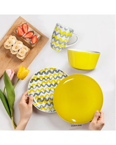Dinner set 8 pieces yellow