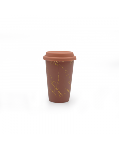 Porcelain cup built a doctrine with a silicon cover