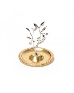A serving plate with a golden scarf