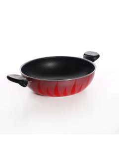 Tefal frying pan in the hands   28