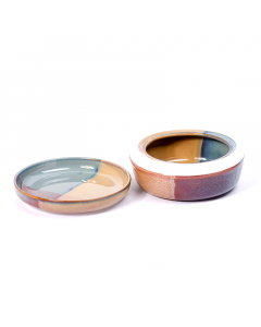 Porcelain box with lid