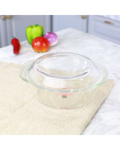 Glass bowl with lid
