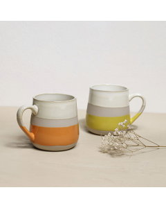 A set of porcelain cups, 2 pieces
