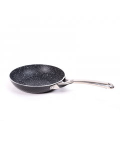 A stove in one hand