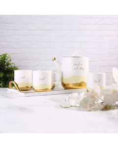 Porcelain tea set with savut
