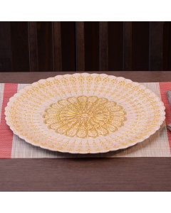 Glass serving plate with golden engraving